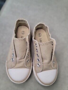 Lily & Dan Kids Beige Canvas Slip-on Shoes 9/10